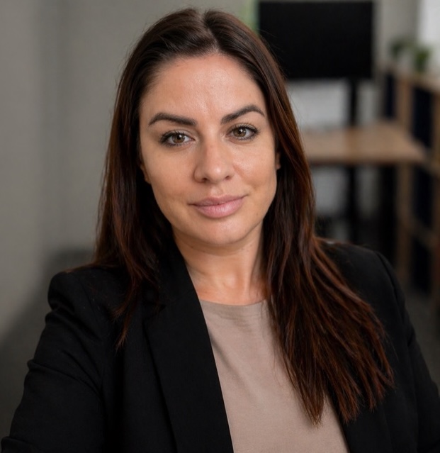 Martina, co-founder of Mama Vibes